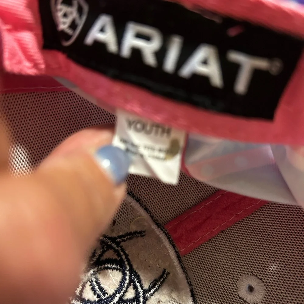 Ariat Pink Lucy Aztec print SnapBack Youth Cap One Size fits Most - Picture 6 of 8
